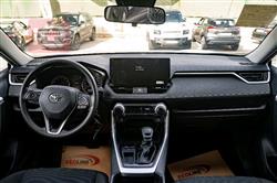 تۆیۆتا ڕاڤ 4